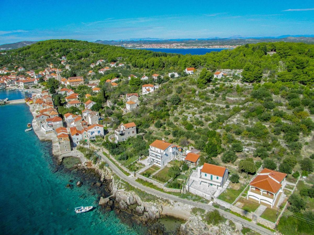 Готель Mini Kamp Perla Првич Лука Екстер'єр фото